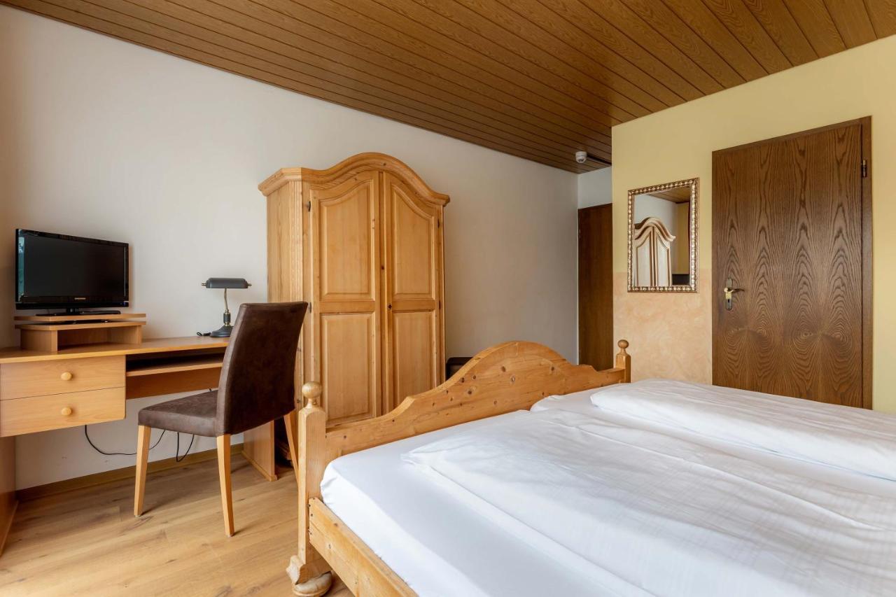 Landgasthof Moser & Restaurant Bootshaus Windorf  المظهر الخارجي الصورة