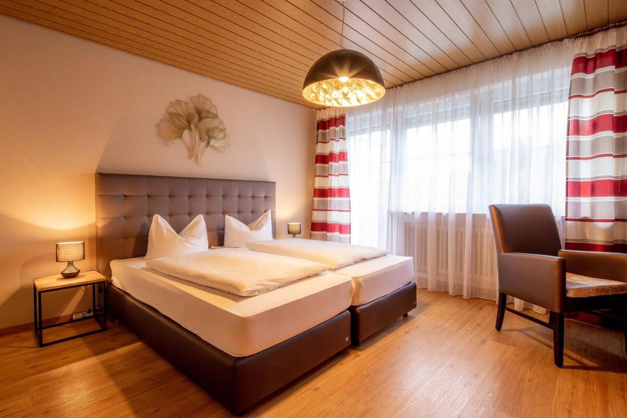 Landgasthof Moser & Restaurant Bootshaus Windorf  المظهر الخارجي الصورة