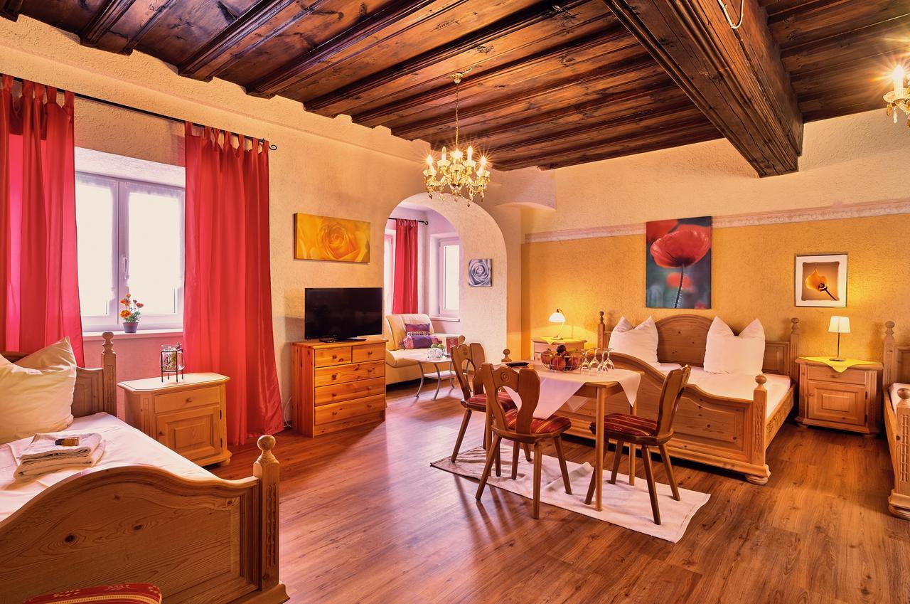Landgasthof Moser & Restaurant Bootshaus Windorf  المظهر الخارجي الصورة